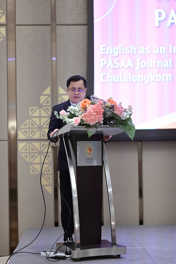 Professor Dr. Wilert Puriwat, Acting President of Chulalongkorn University, presiding over the opening ceremony. 