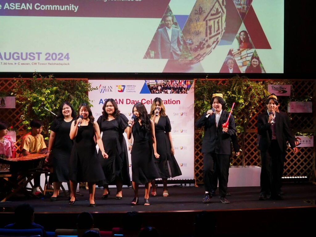 Chula Faculty of Fine and Applied Arts Performs at ASEAN Week 2024 to Celebrate the 57th Anniversary of ASEAN 