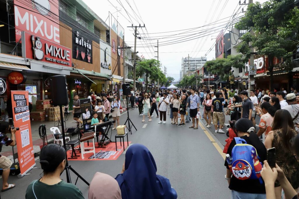 Success of the Bangkok Car Free Day 2024 on Banthat Thong Road: A Model Street of Happiness for All