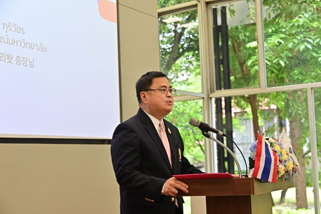 Professor Dr. Wilert Puriwat
Acting President, Chulalongkorn University