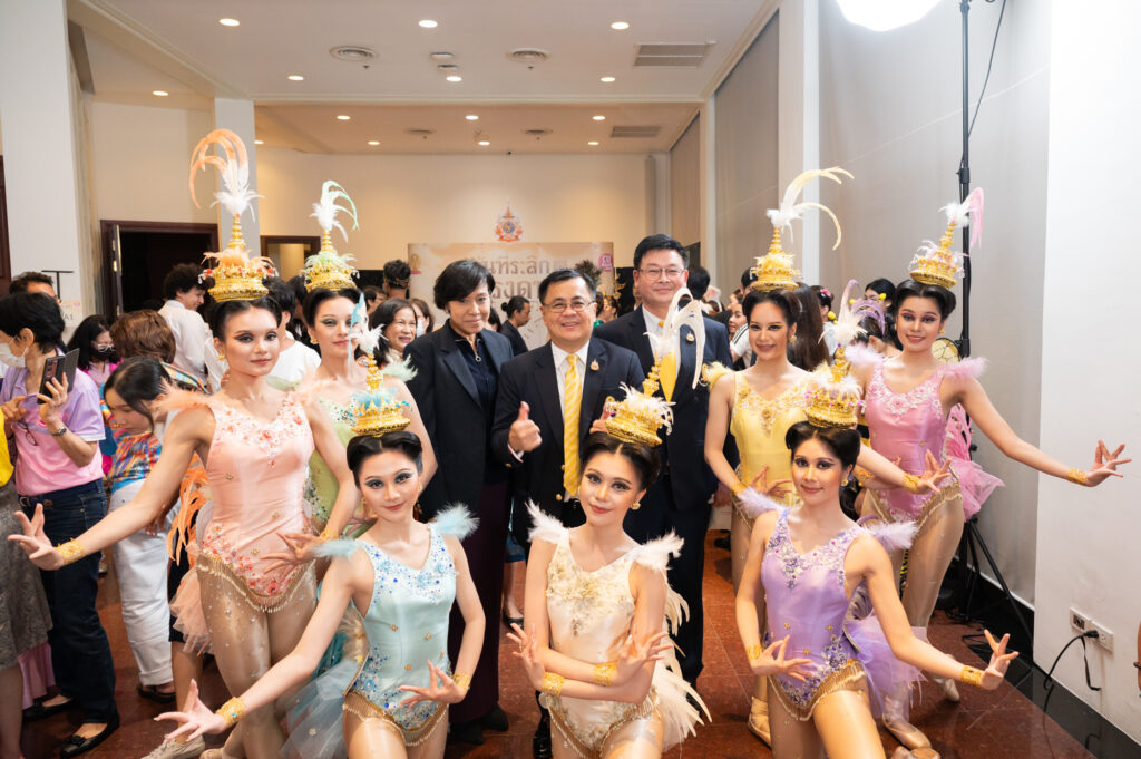 Chulalongkorn University Organizes “King Rama IX’s Royal Music Memorial Day” to Honor His Majesty the King on the Auspicious Occasion of His 72nd Birthday, Commemorating King Rama IX's Musical Performances at the University