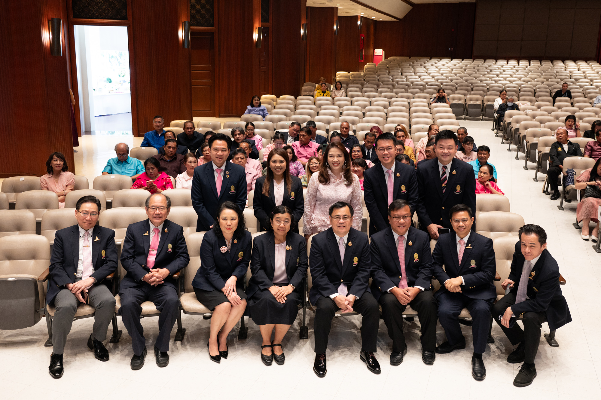 Chulalongkorn University Holds Ceremony for Golden Medal of Honor and Farewell to Retirees for the Year 2024 