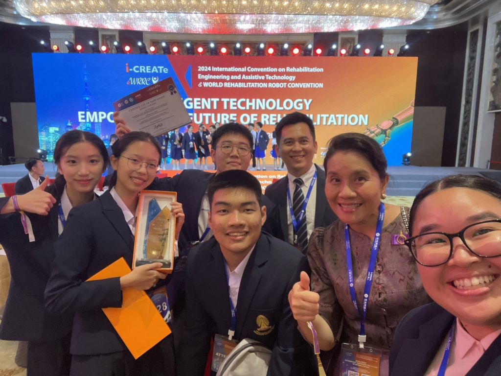 Satit Chula Innovators Win a Gold Medal at the International Convention on Rehabilitation Engineering and Assistive Technology (i-CREATe) in China  