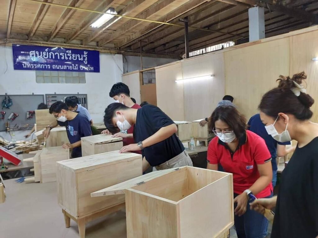 “Creative Woodworking Course at Bang Pho Community”, A Chulalongkorn University Project with Social Impact 