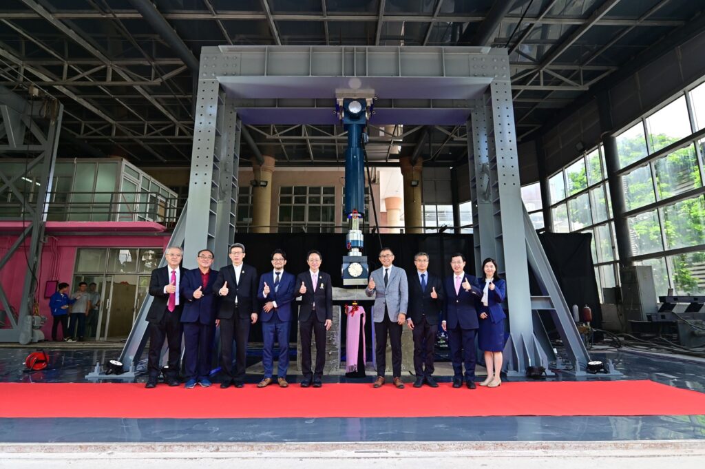 Chulalongkorn’s Engineering Collaborates with Japan to Enhance Thailand’s Infrastructure Capabilities; Receives 19-Million Baht Fatigue Testing System 