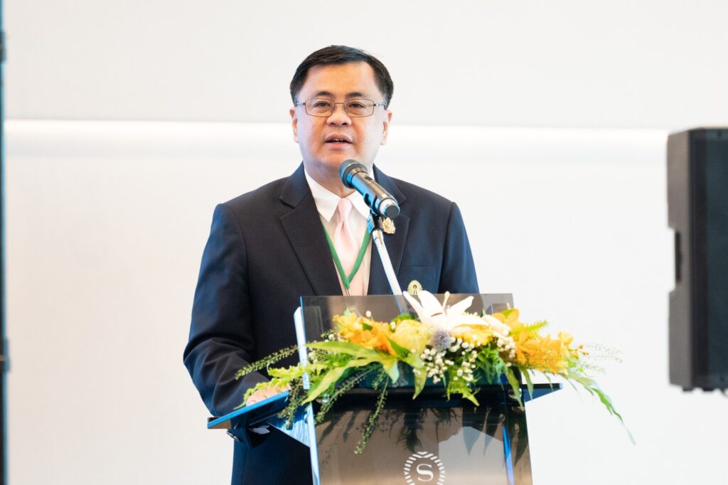 Professor Dr. Wilert Puriwat President, Chulalongkorn University