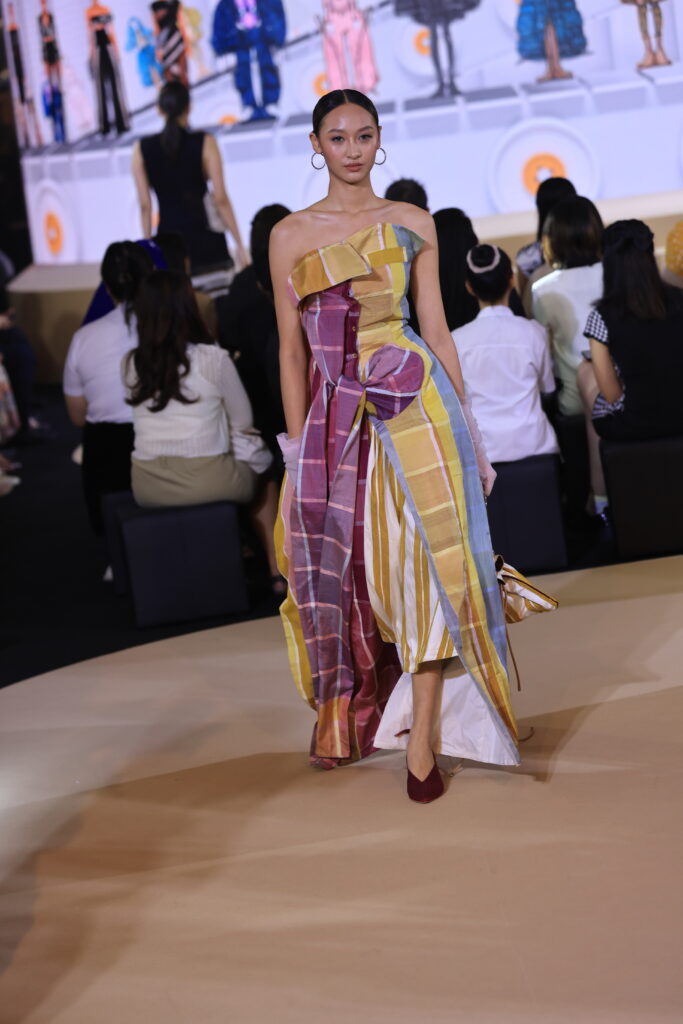 Chulalongkorn University Shines at Thailand Graduate Fashion Week 2024: Showcasing the Art of Upcycling 