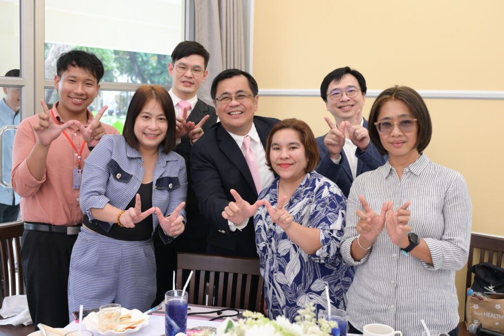 “Chula Media Afternoon Tea": President Shares Vision to Elevate Chula as a Global-Thai AI University Leader