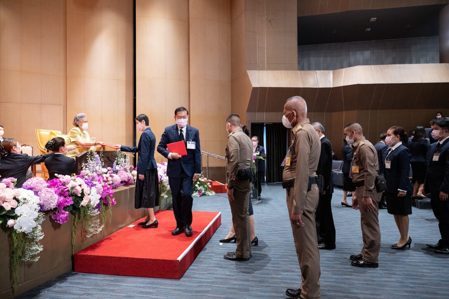 Princess Maha Chakri Sirindhorn Presents Certificates to Vela Course Graduates, Class 1 and 2