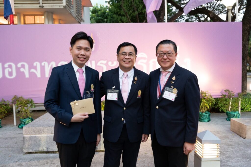 Princess Maha Chakri Sirindhorn Presents Certificates to Vela Course Graduates, Class 1 and 2