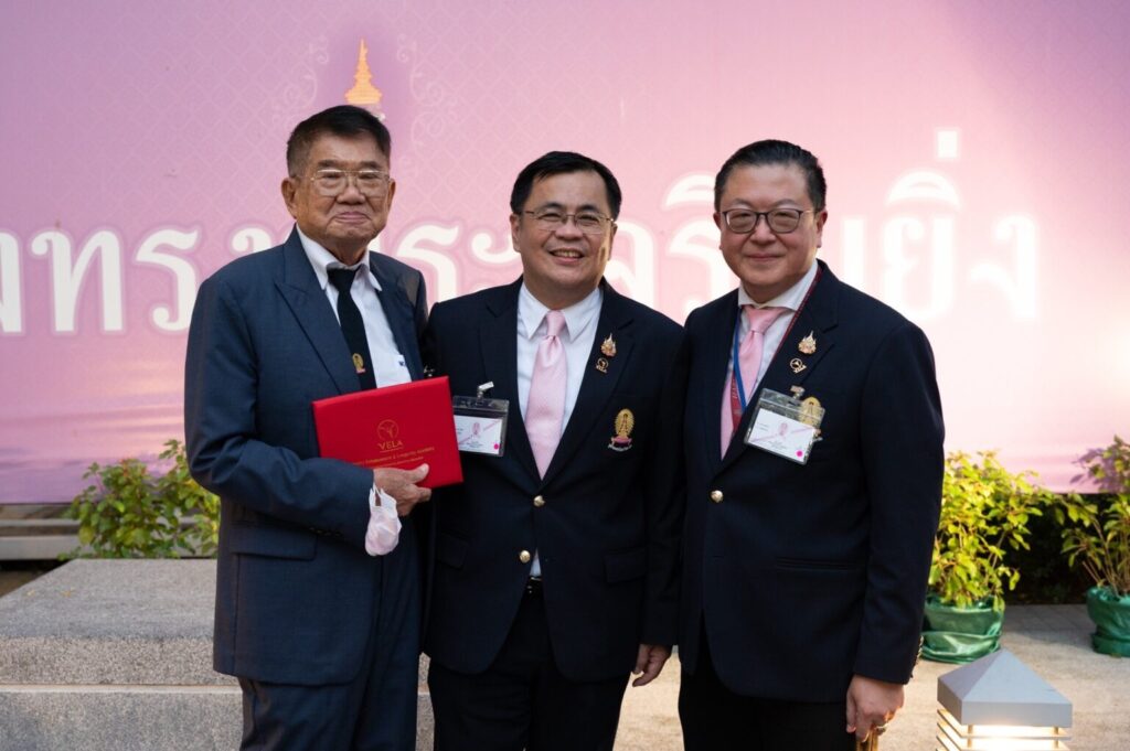 Princess Maha Chakri Sirindhorn Presents Certificates to Vela Course Graduates, Class 1 and 2