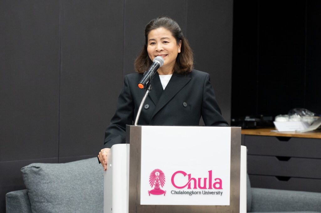 (From left to right) Dr. Ronnakorn Vaiyavuth, Deputy Executive Director, Innovation and Commercialization, CSII, Prof. Dr. Suchada Sukrong, Executive Director, CSII, Chulalongkorn University Miss Saisunee Hanprathueangsil, Head, Digital and Innovation Group, BAY, and Mr. Rottapron Ekabutr, Executive Vice President, Head of Consumer Digital Solution Division