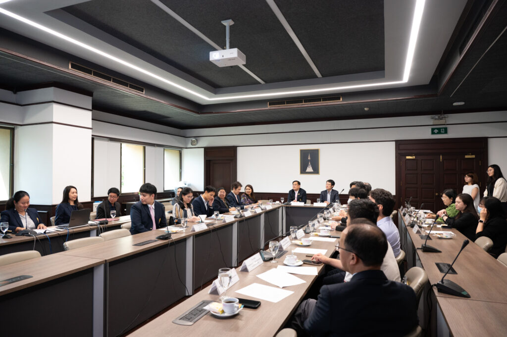 Chula President Welcomes Representatives from The Chinese University of Hong Kong to Expand Academic and Graduate Research Collaboration