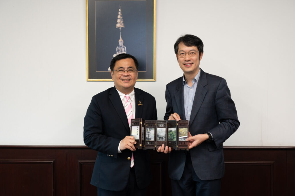 Chula President Welcomes Representatives from The Chinese University of Hong Kong to Expand Academic and Graduate Research Collaboration