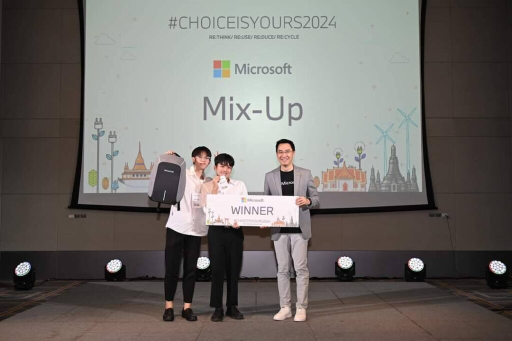 Chula Students from the Department of Statistics, Faculty of Commerce and Accountancy Win the First Prize at CHOICEISYOURS 2024 