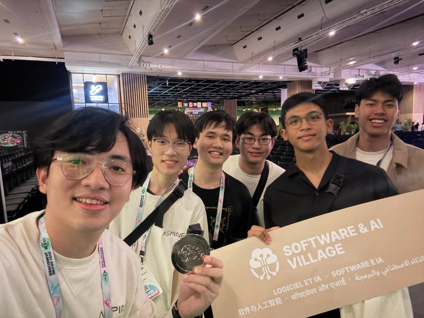 Chula's Medical, Engineering, and Demonstration School Students Win a Silver at IGEM 2024 Grand Jamboree in France 