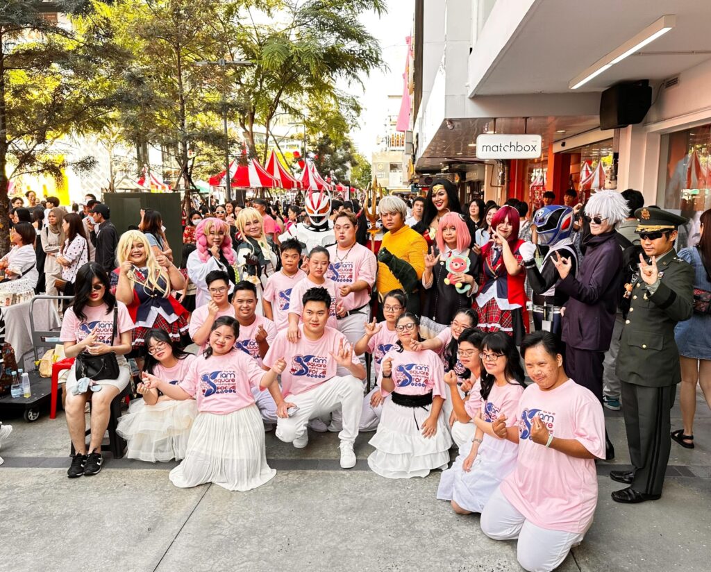 Chulalongkorn University Implements New Strategy, Launches Siam Square Walking Street for All, Showcasing Abilities of Special Needs People