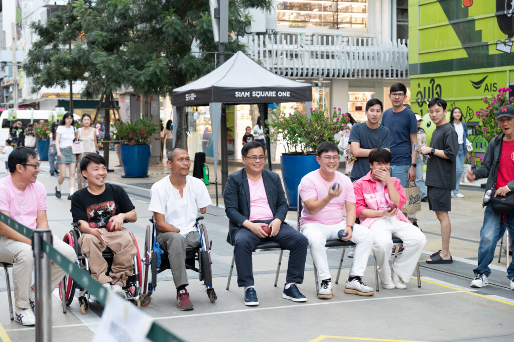 Chulalongkorn University Implements New Strategy, Launches Siam Square Walking Street for All, Showcasing Abilities of Special Needs People