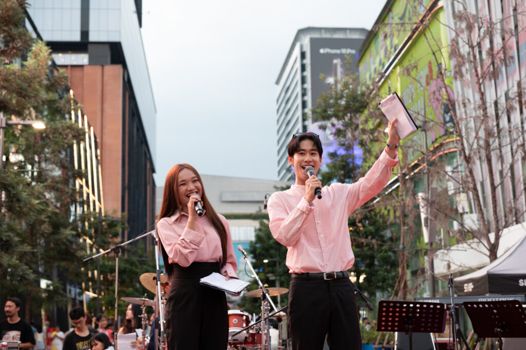 Chulalongkorn University Implements New Strategy, Launches Siam Square Walking Street for All, Showcasing Abilities of Special Needs People