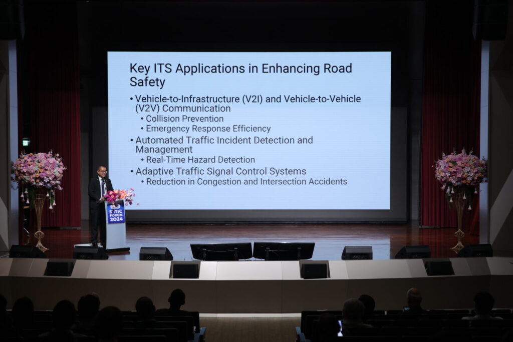 iTIC Forum 2024: Chula Engineering and Thai Intelligent Traffic Foundation Showcase AI for Better Traffic Discipline 