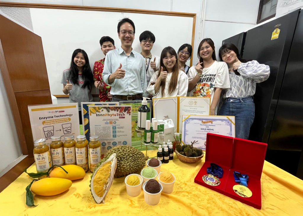 Professor Dr. Supaart Sirikantaramas and his team