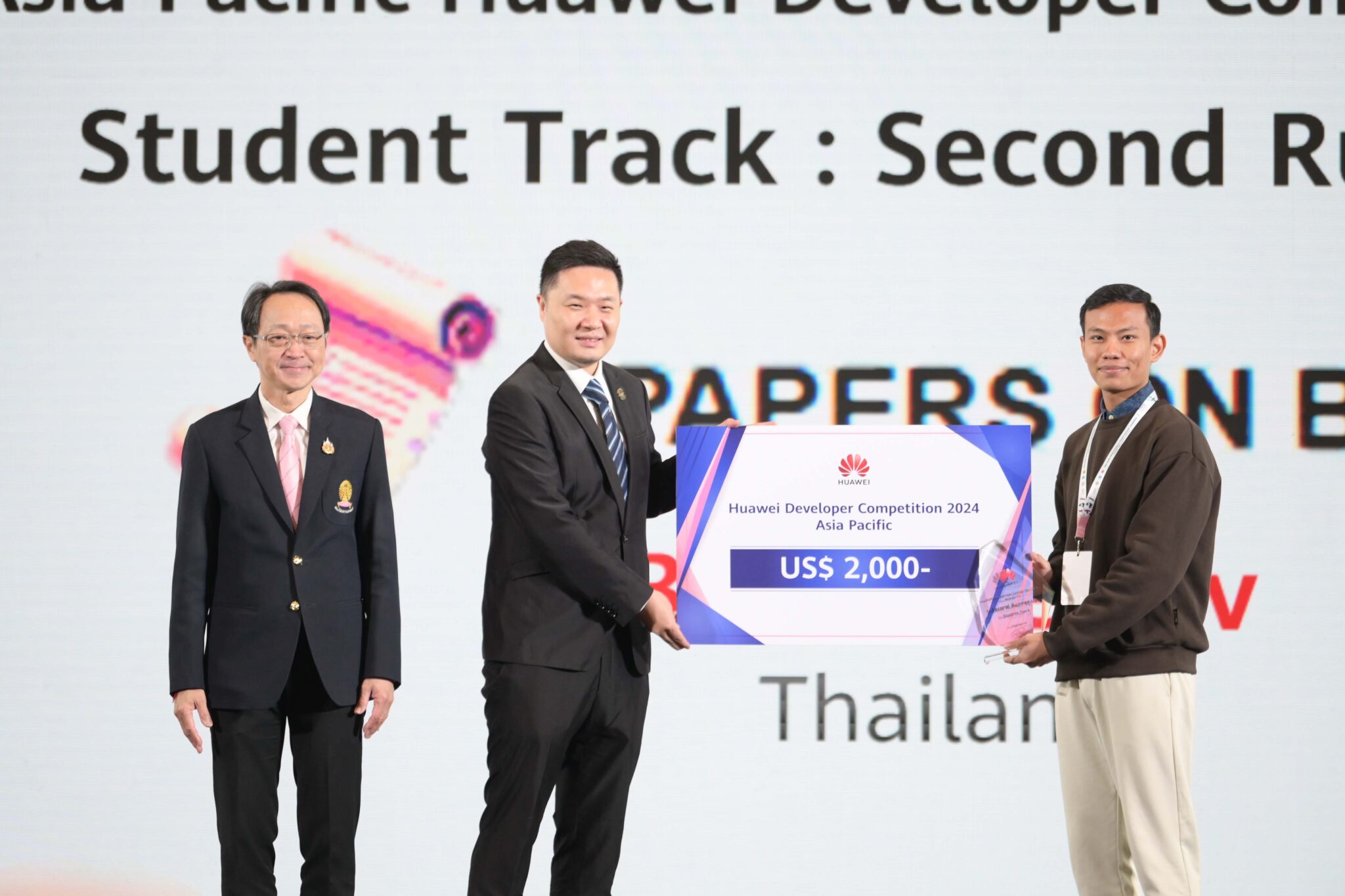 Chula, Huawei, and BUPT Collaborate to Develop ICT Workforce at Asia Pacific Cloud AI Forum & Huawei Developer Competition 