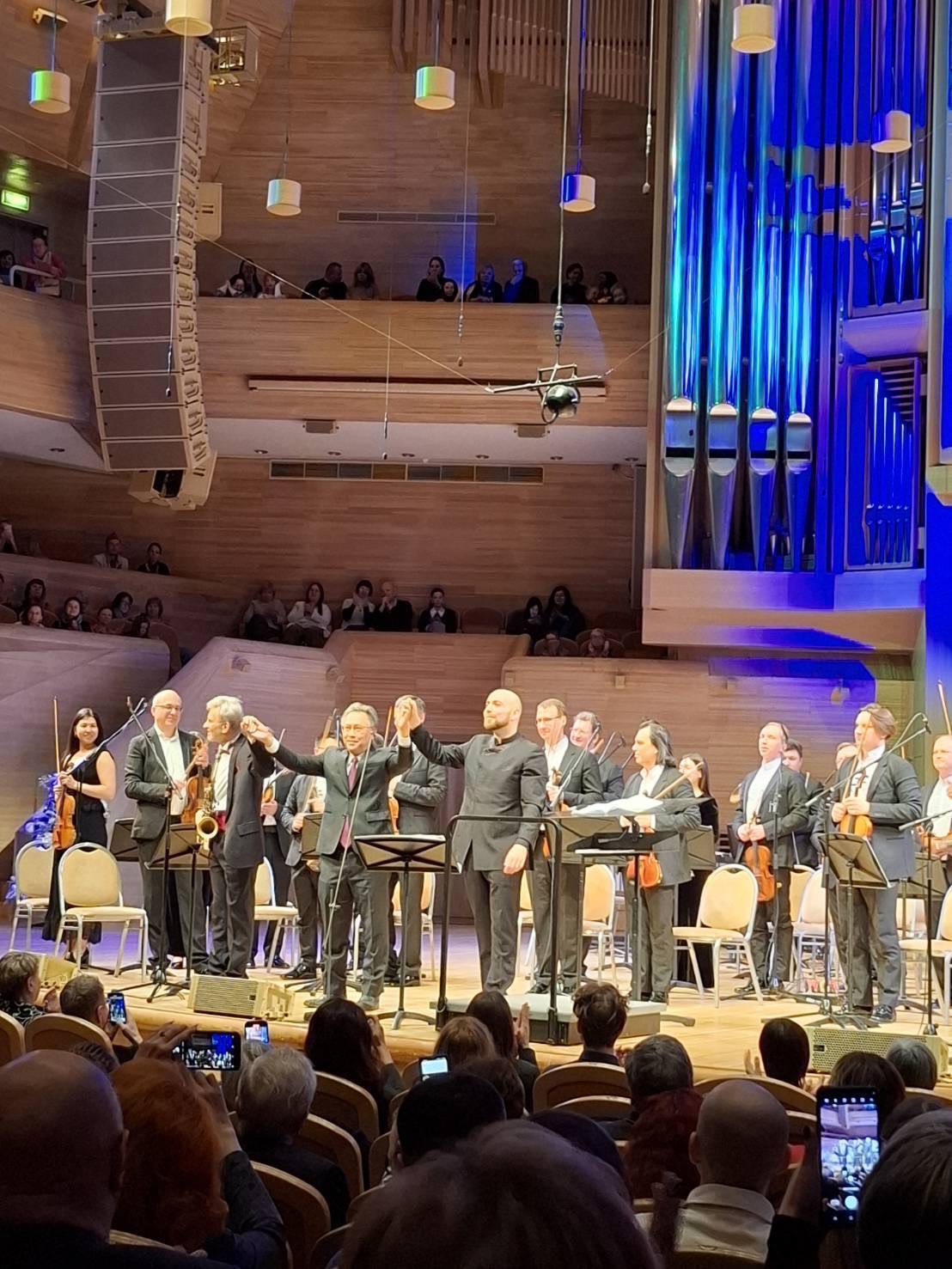 A National Artist and Professor from the Faculty of Fine and Applied Arts, Chulalongkorn University, Performs the "Concerto for Alto Saxophone and Orchestra" in Moscow 