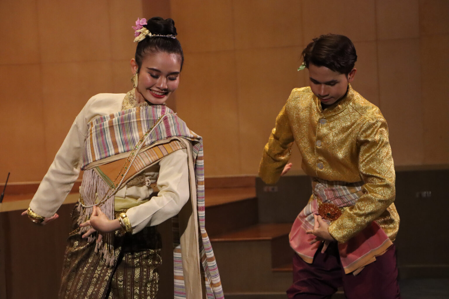 Faculty of Fine and Applied Arts, Chulalongkorn University, Sign an MOU and a Concert and Performances with Artists from Uzbekistan State Institute of Arts and Culture 