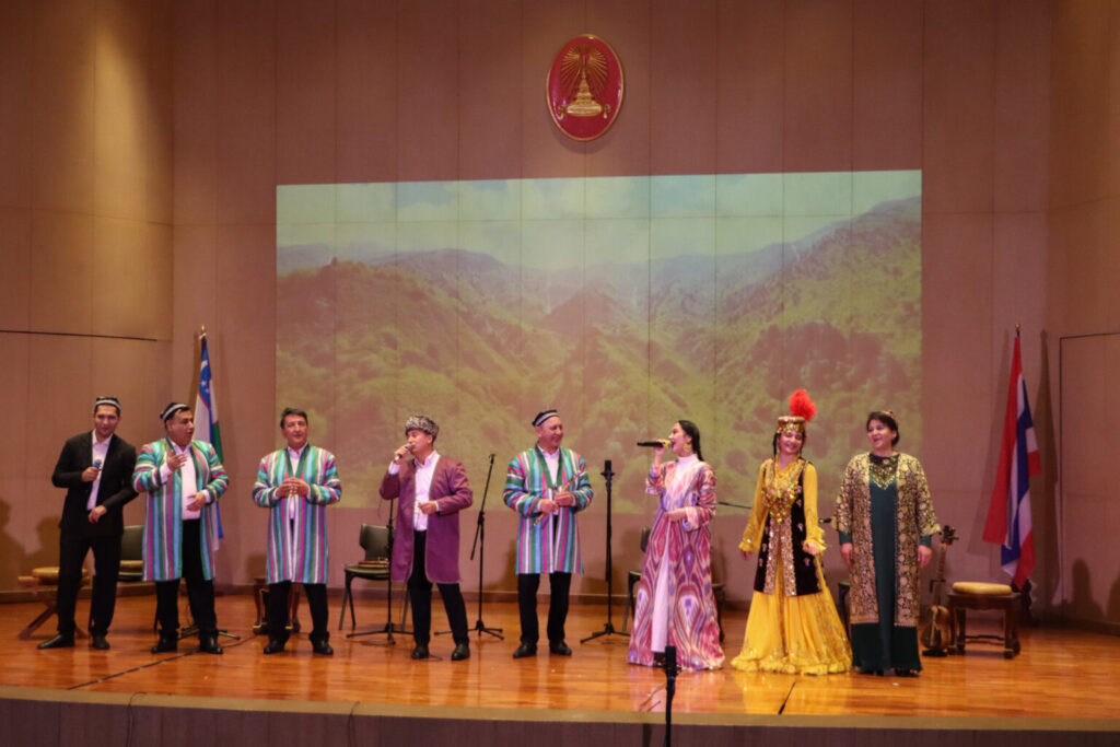 Faculty of Fine and Applied Arts, Chulalongkorn University, Sign an MOU and a Concert and Performances with Artists from Uzbekistan State Institute of Arts and Culture