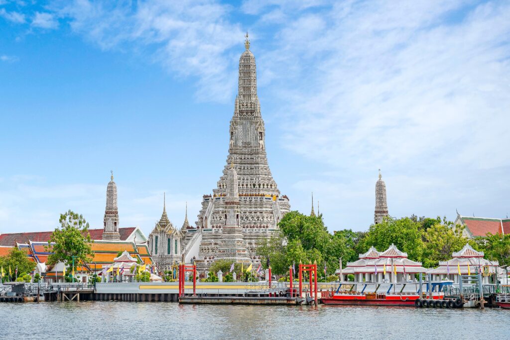 The grandeur of Wat Arun.