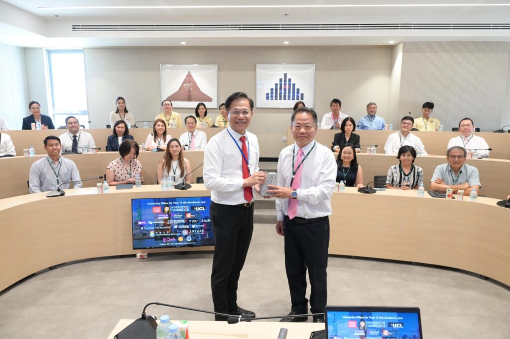 Chula Executives Share and Exchange Knowledge with King's College International School Bangkok