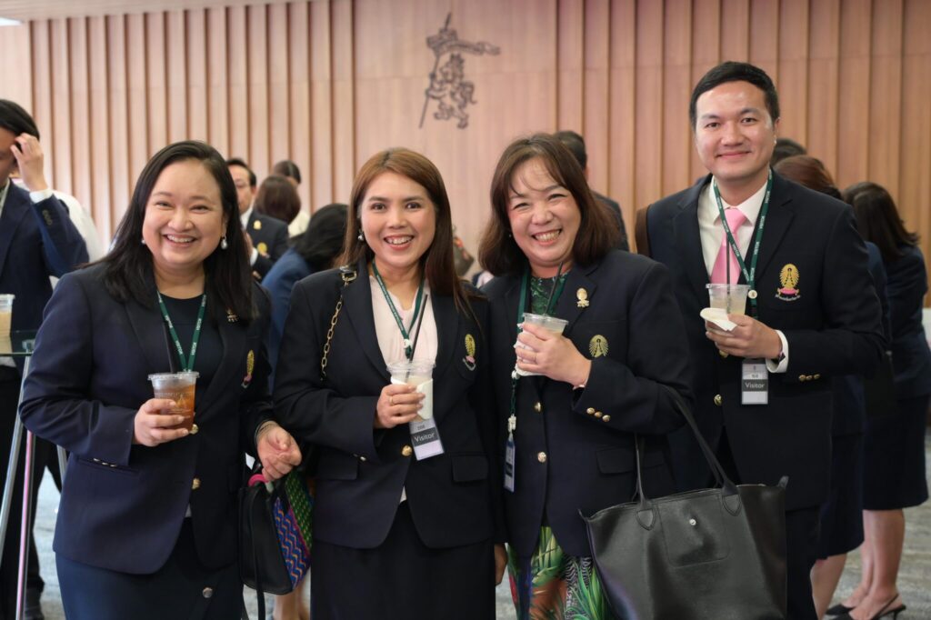 Chula Executives Share and Exchange Knowledge with King's College International School Bangkok