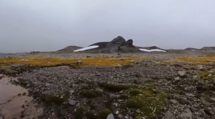 An extreme mission, Chulalongkorn researchers travel to the Antarctic To Investigate the Impacts of Global Warming and Microplastic Waste 