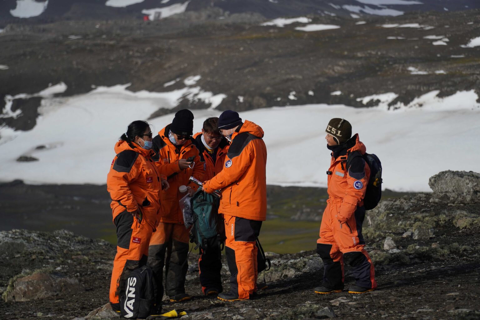 An extreme mission, Chulalongkorn researchers travel to the Antarctic To Investigate the Impacts of Global Warming and Microplastic Waste